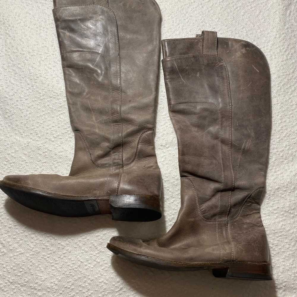 Frye Boots Gray Size 7.5B